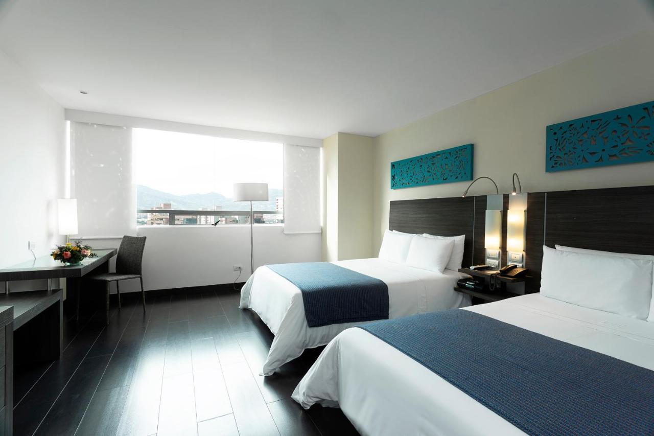 Hotel Bh El Poblado เมเดยิน ภายนอก รูปภาพ
