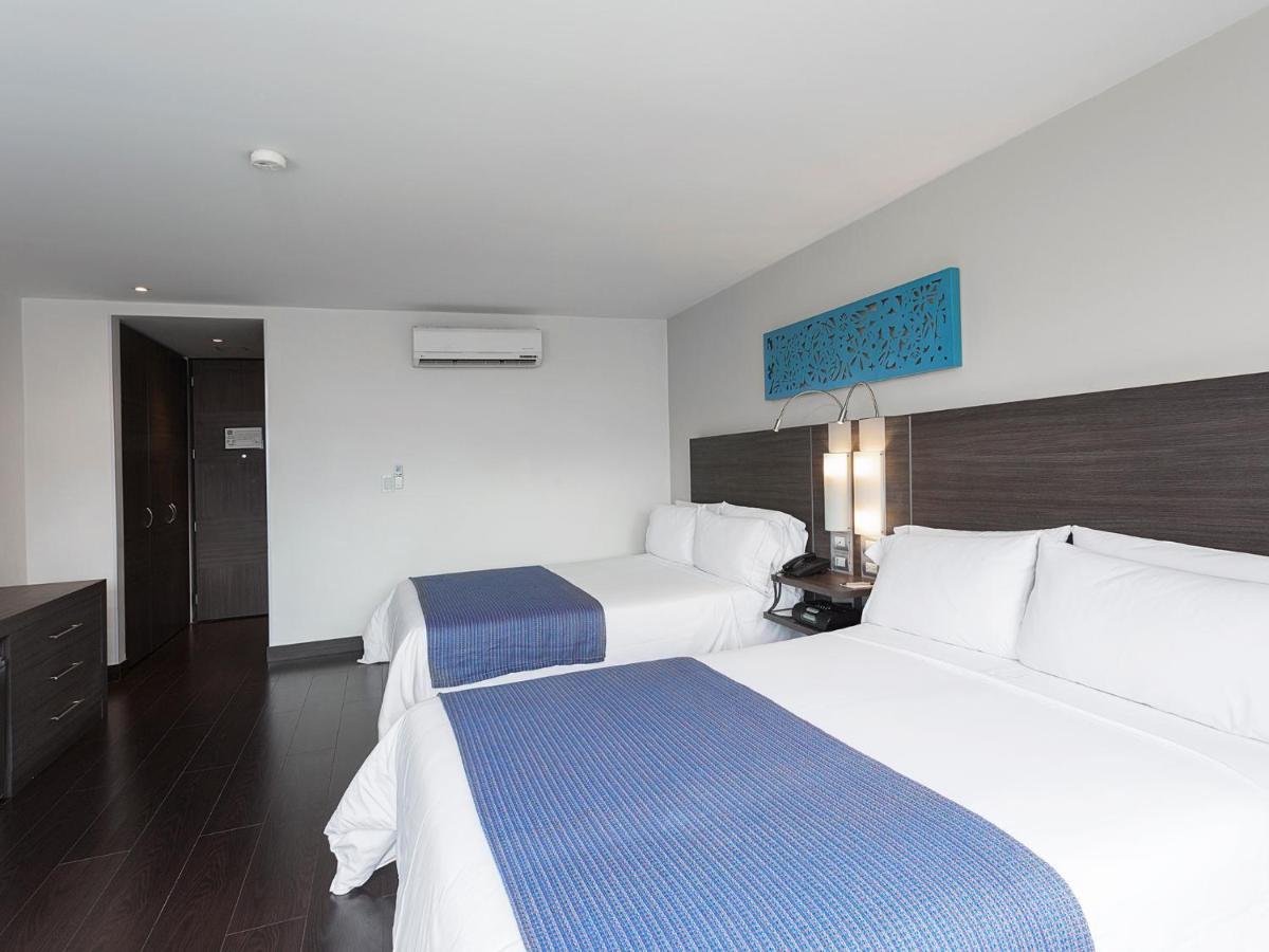 Hotel Bh El Poblado เมเดยิน ภายนอก รูปภาพ