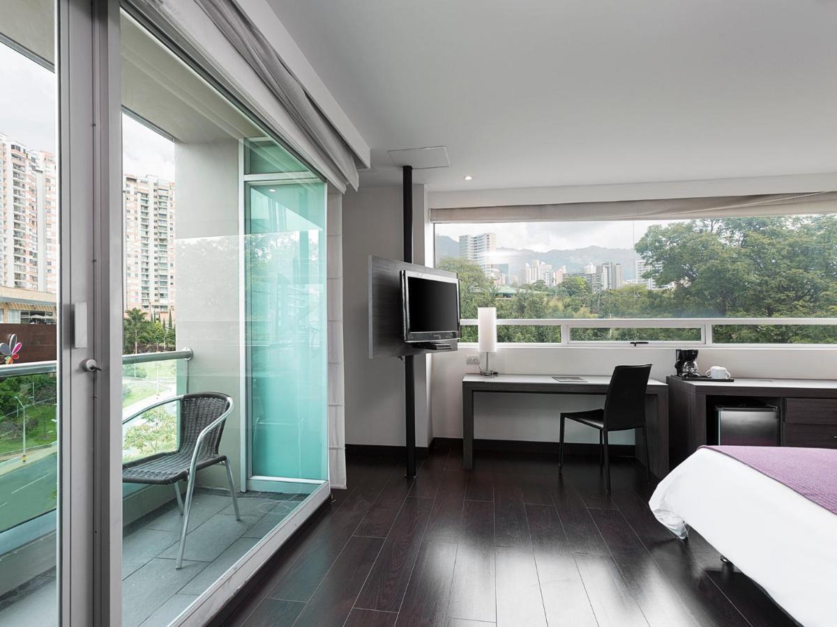 Hotel Bh El Poblado เมเดยิน ภายนอก รูปภาพ