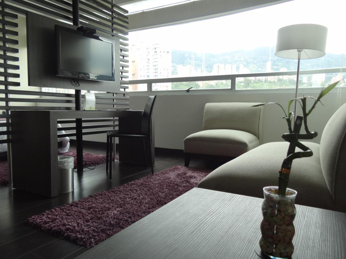 Hotel Bh El Poblado เมเดยิน ภายนอก รูปภาพ