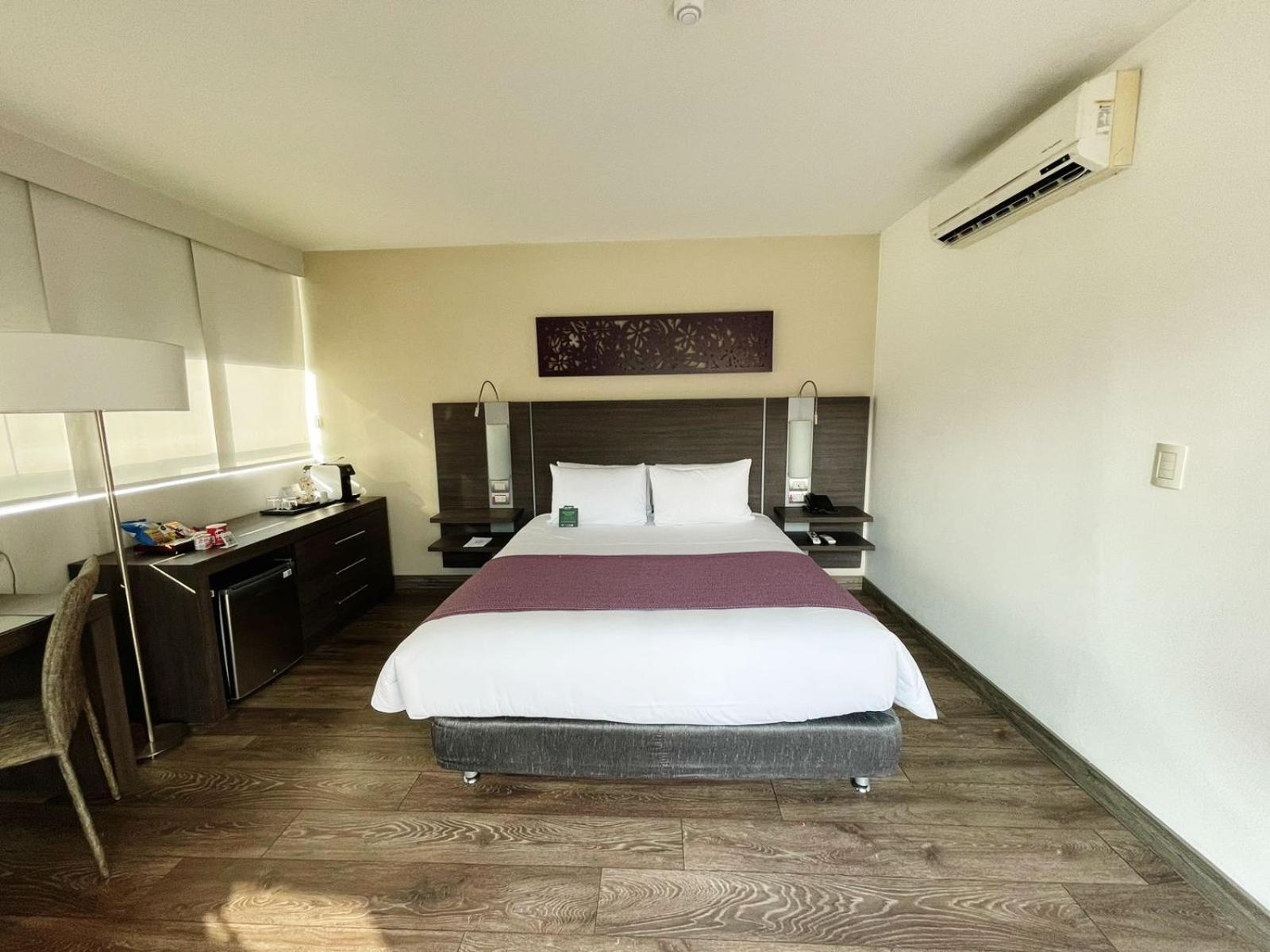 Hotel Bh El Poblado เมเดยิน ภายนอก รูปภาพ