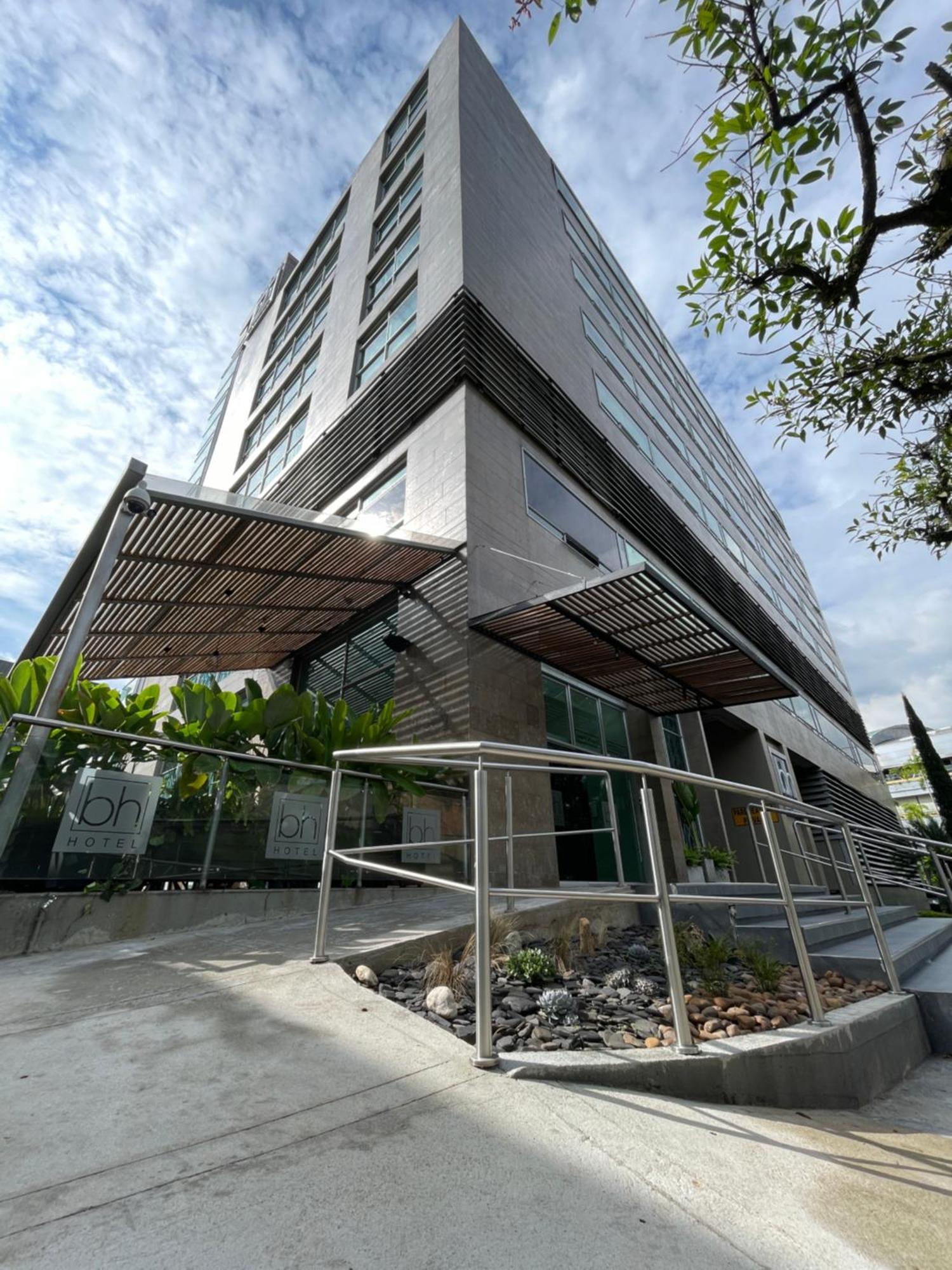 Hotel Bh El Poblado เมเดยิน ภายนอก รูปภาพ
