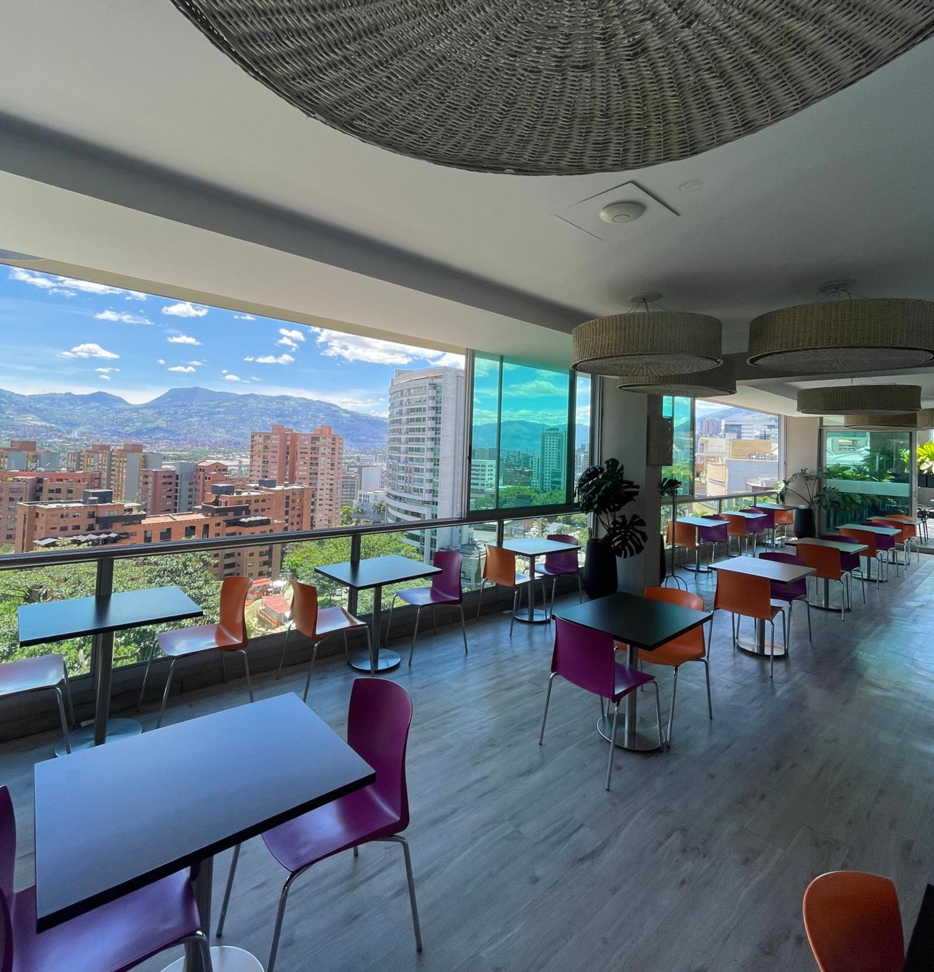 Hotel Bh El Poblado เมเดยิน ภายนอก รูปภาพ